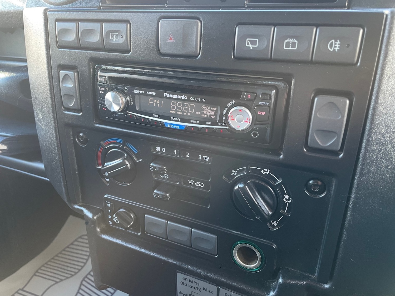 Used Land Rover Defender 2012 for sale - 77310730: Photo 20