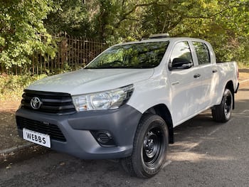 Used Toyota Hilux 2017 for sale - 79668281: Photo