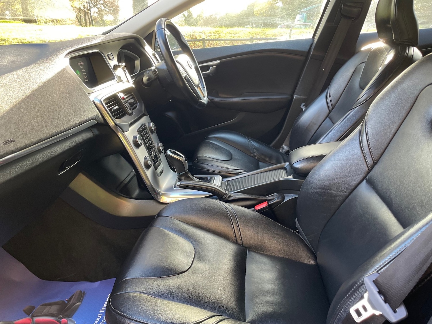 Used Volvo V40 2017 for sale - 76924451: Photo 14