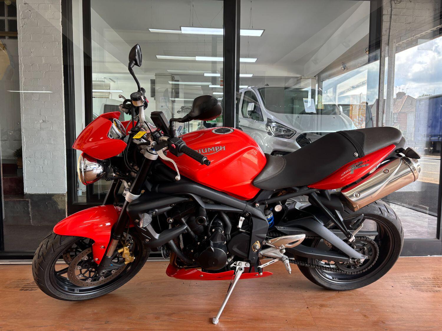Used Triumph STREET 2009 for sale - 78794792: Photo 17