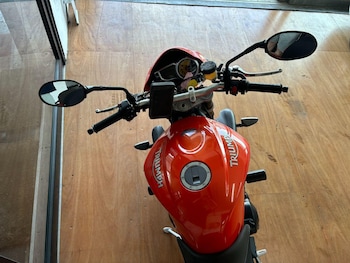 Used Triumph STREET 2009 for sale - bike-78794792: Photo