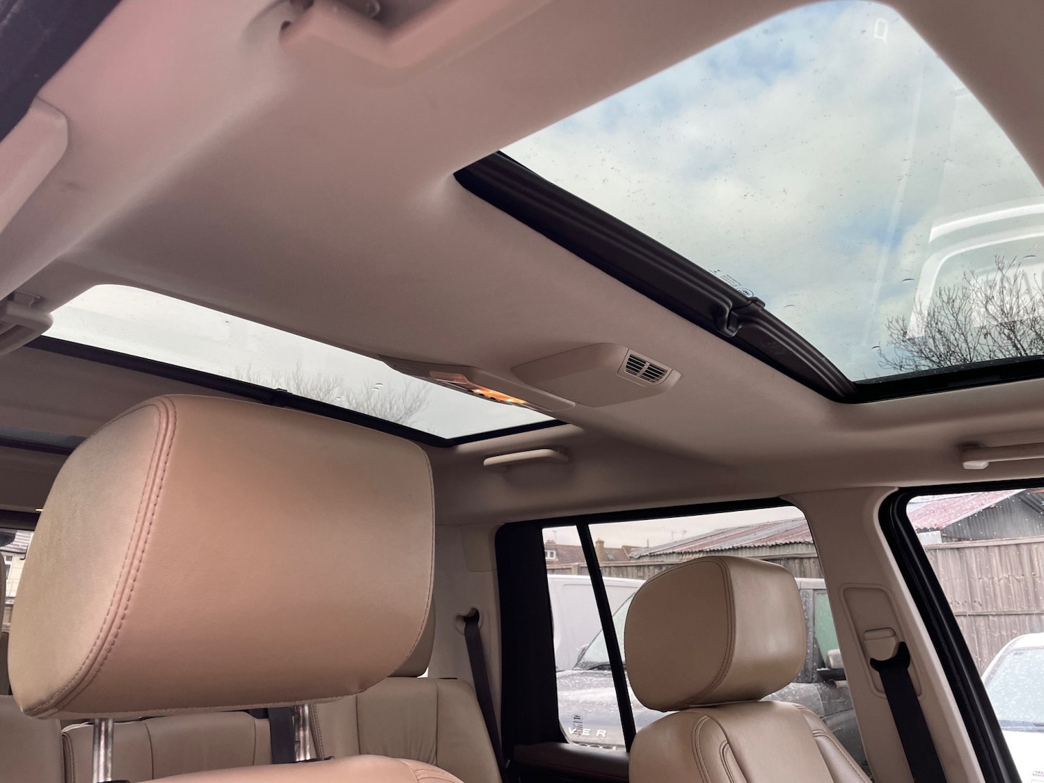 Used Land Rover Discovery 2015 for sale - 77264495: Photo 15