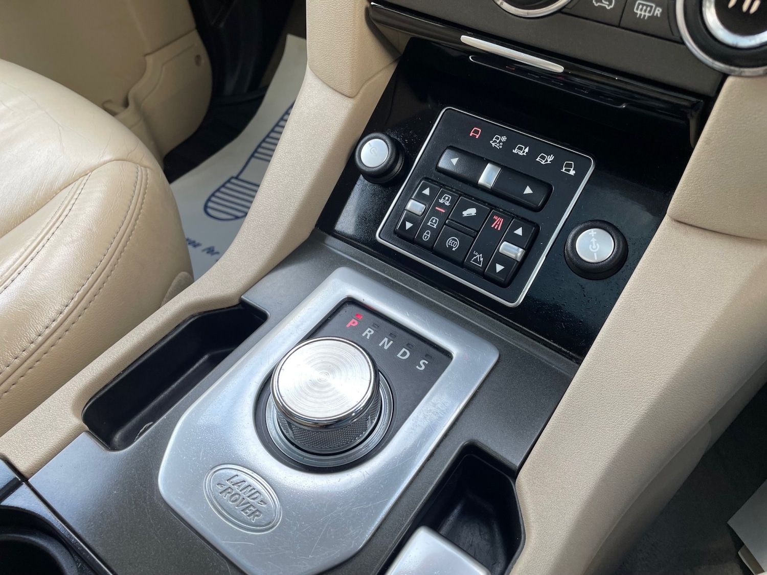 Used Land Rover Discovery 2015 for sale - 77264495: Photo 17