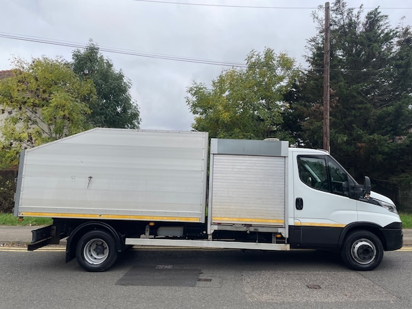 Used Iveco Daily 2017 for sale - 76305576: Photo 9