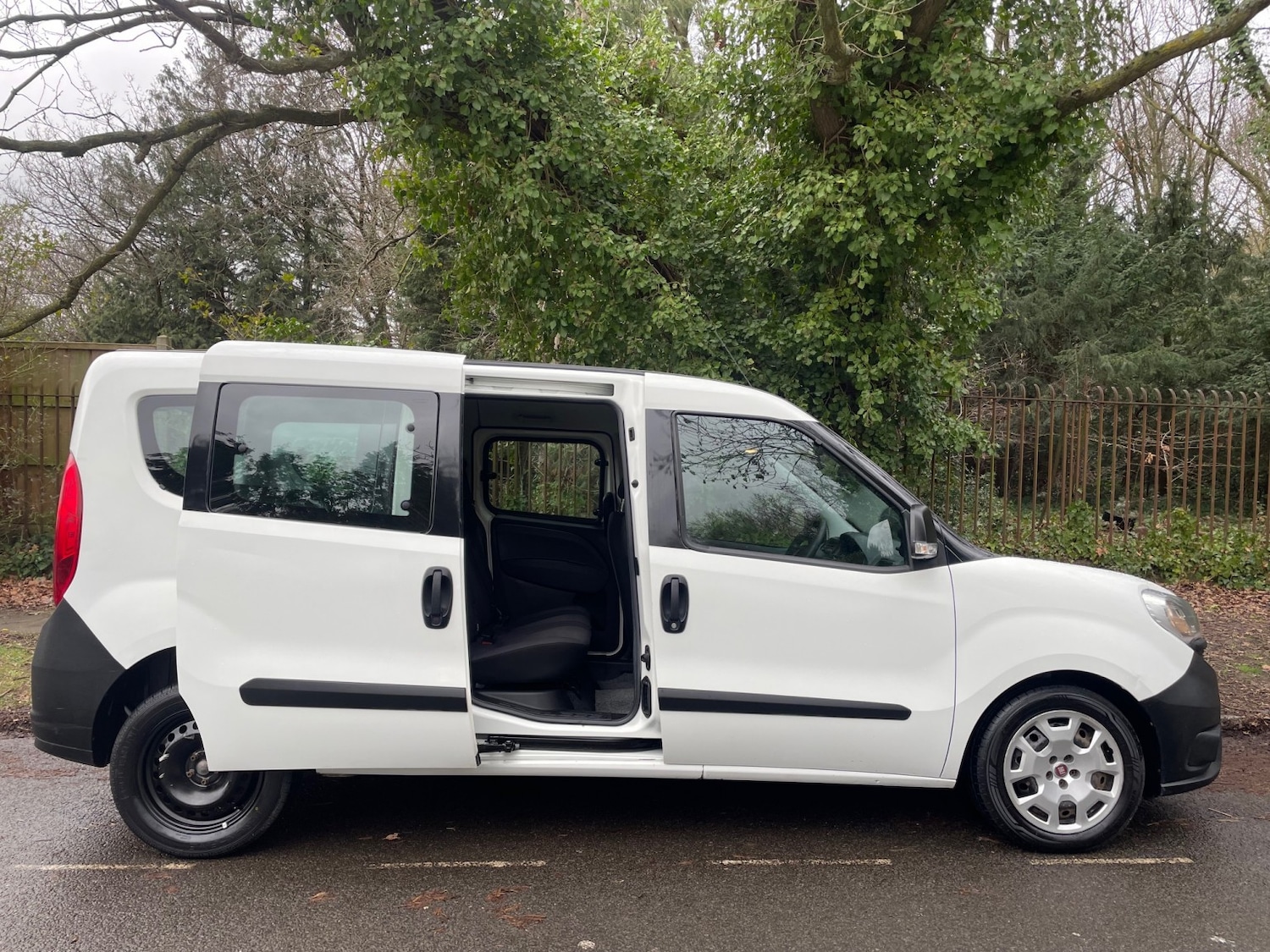 Used Fiat Doblo 2017 for sale - 77508594: Photo 5