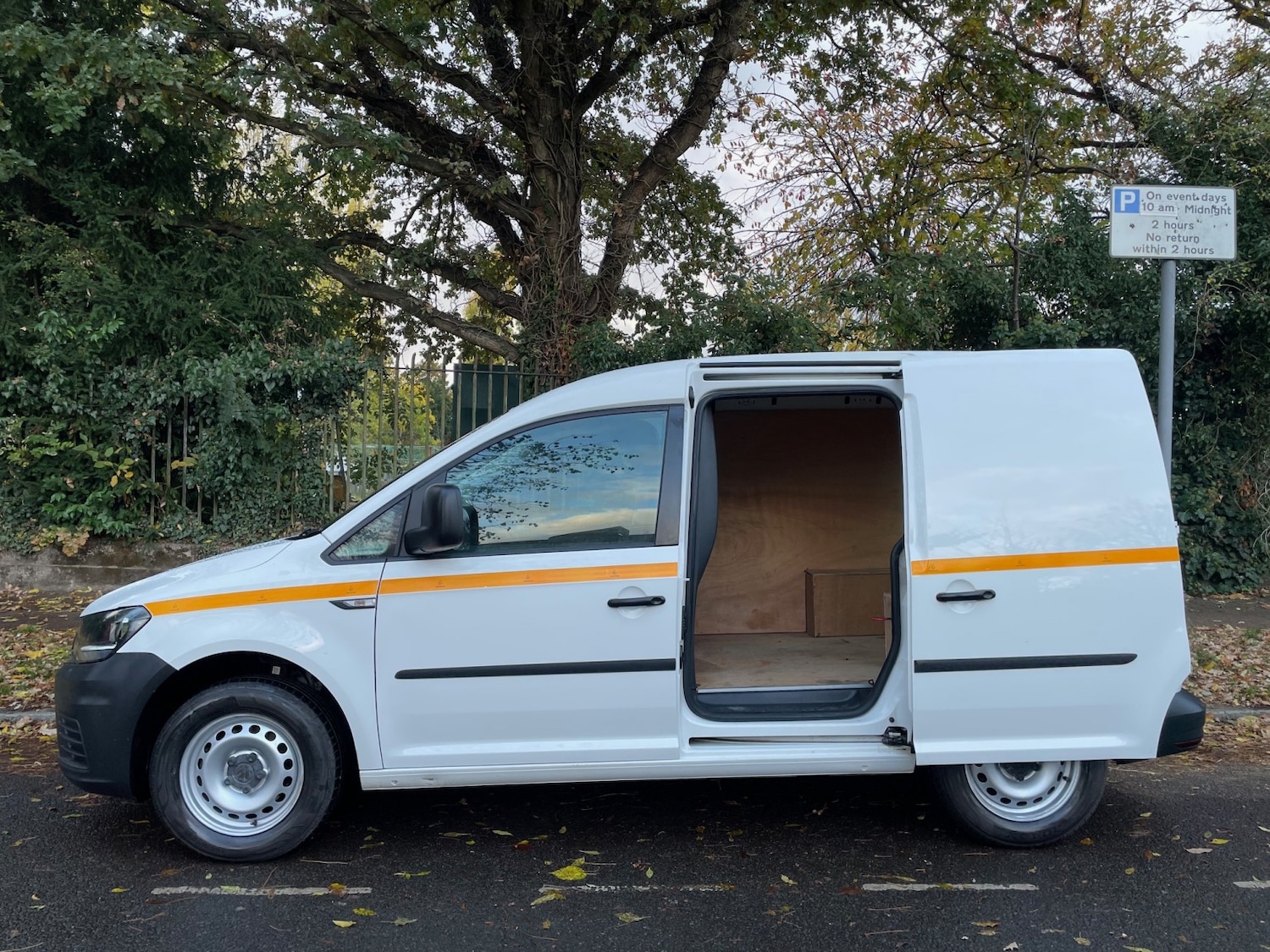 Used Volkswagen Caddy 2016 for sale - 76924280: Photo 5