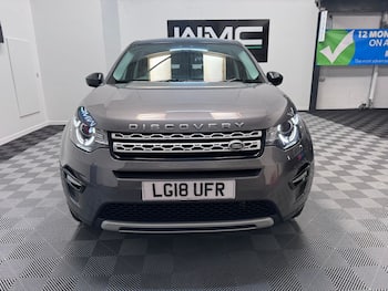 Used Land Rover Discovery Sport 2018 for sale - 79732165: Photo