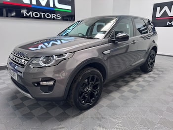 Used Land Rover Discovery Sport 2018 for sale - 79732165: Photo