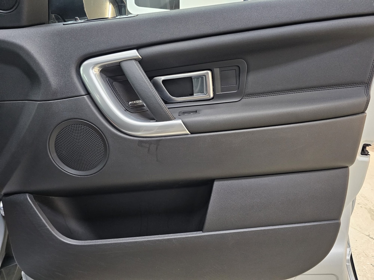 Used Land Rover Discovery Sport 2017 for sale - 76452372: Photo 21