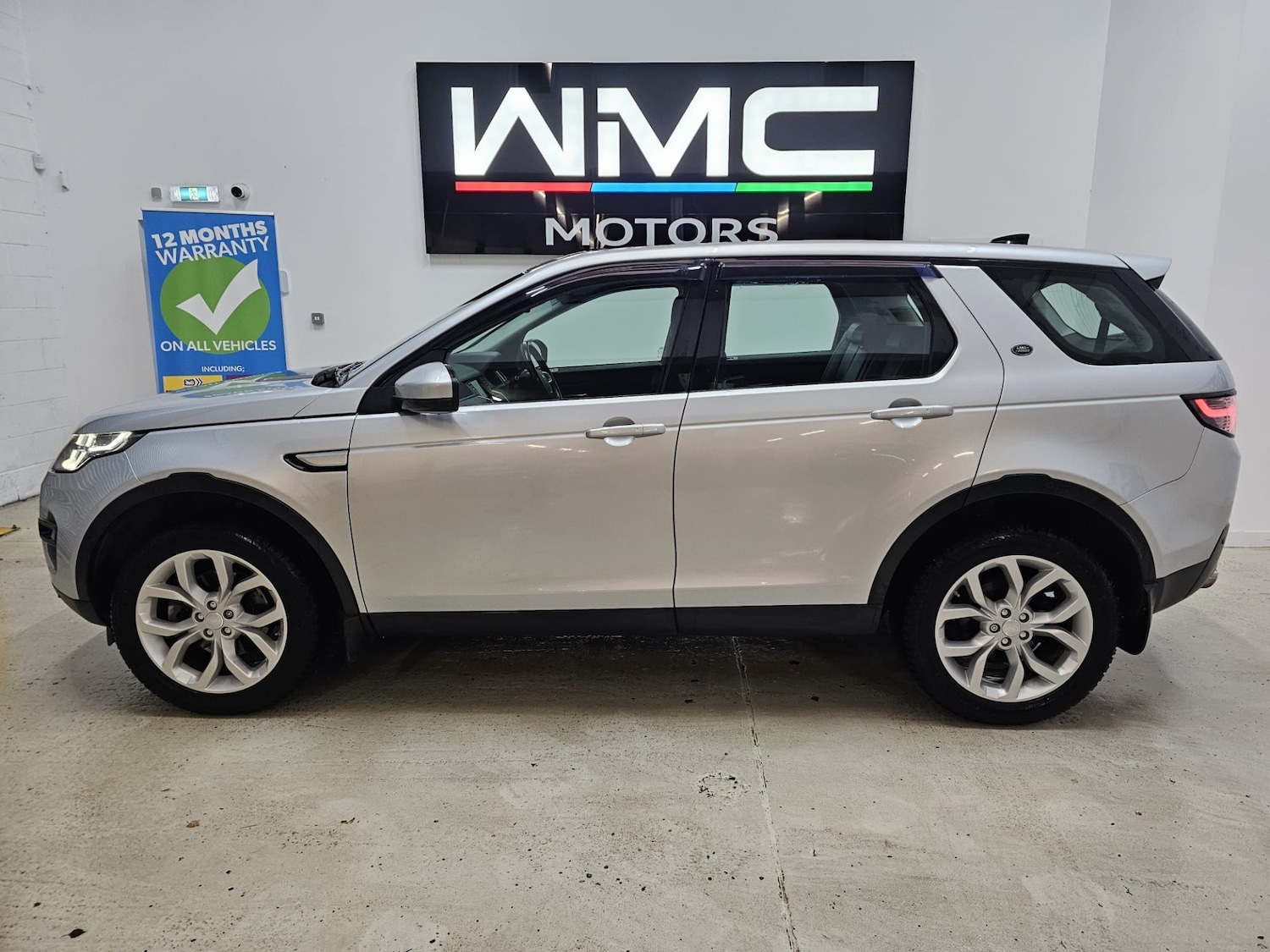 Used Land Rover Discovery Sport 2017 for sale - 76452372: Photo 5