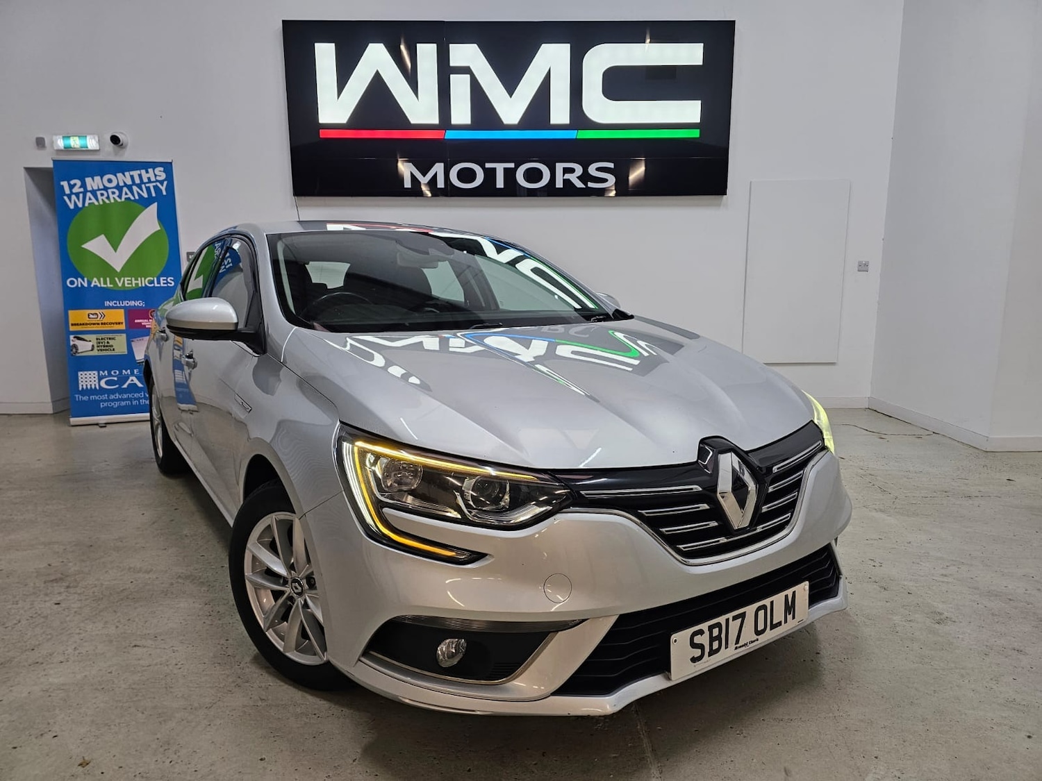 Used Renault Megane 2017 for sale - 76385169: Photo 1