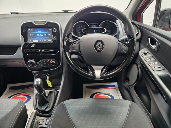 Used Renault Clio 2015 for sale - 75380916: Photo 12