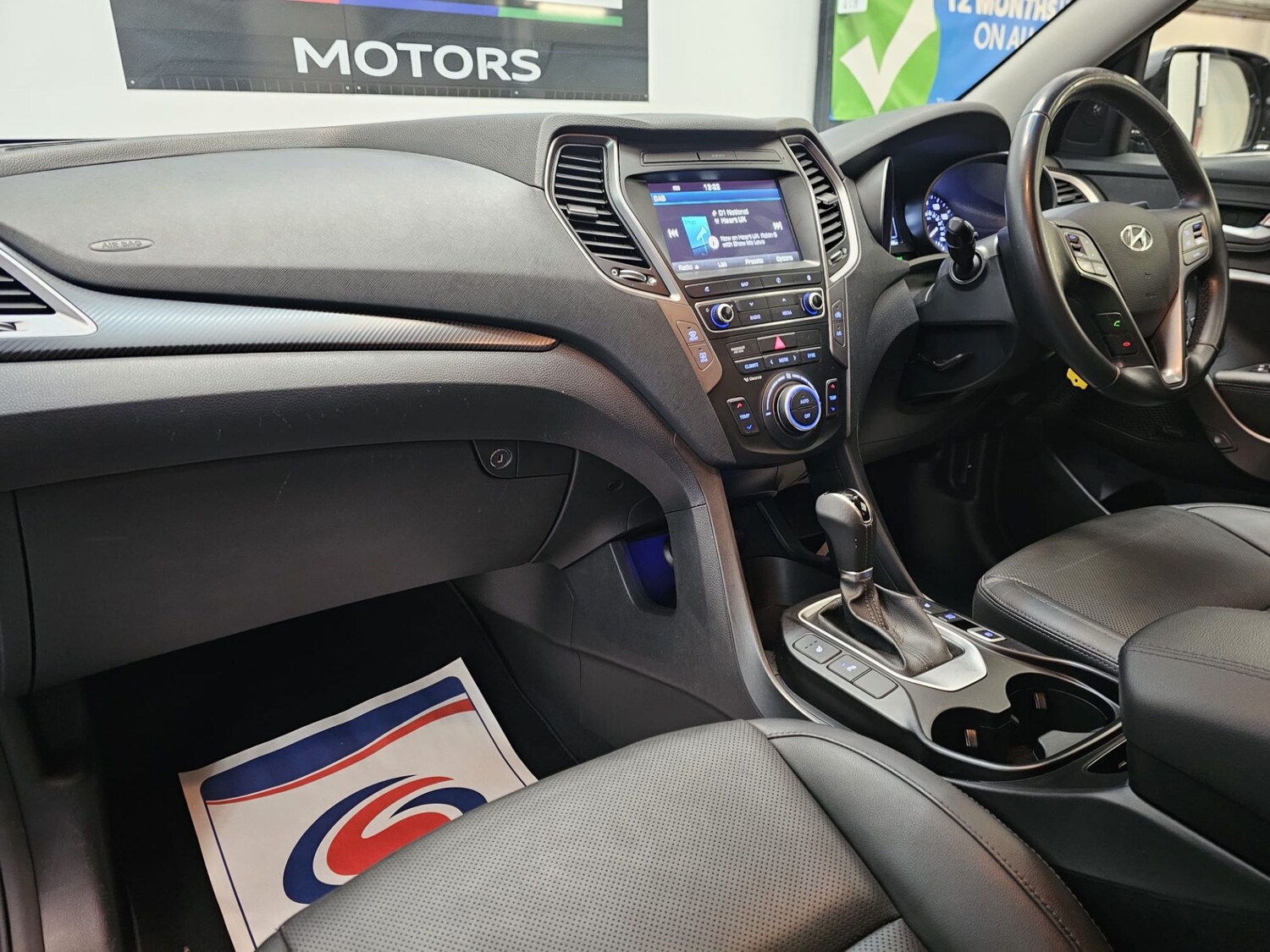 Used Hyundai Santa Fe 2015 for sale - 77168384: Photo 10