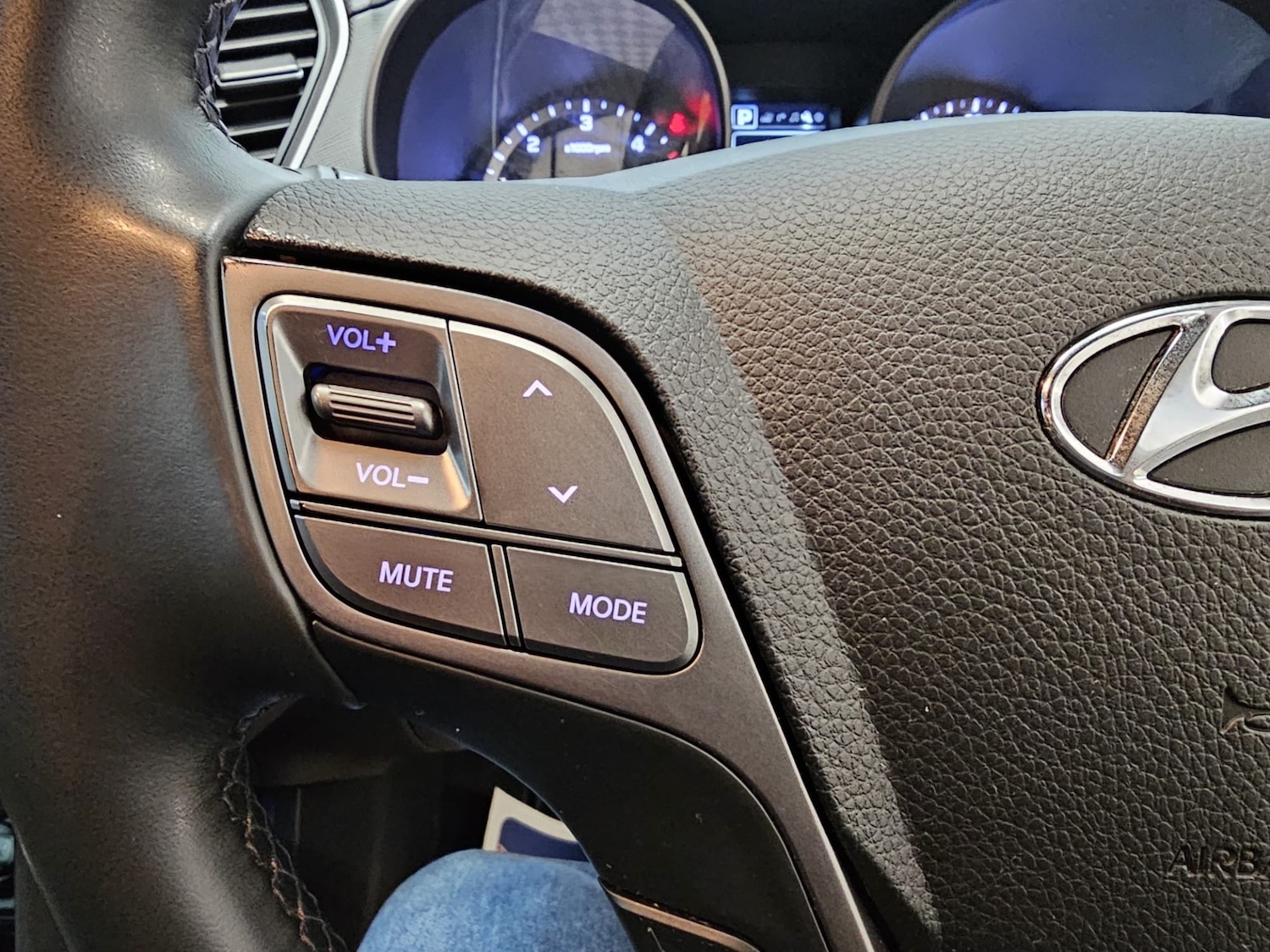 Used Hyundai Santa Fe 2015 for sale - 77168384: Photo 14