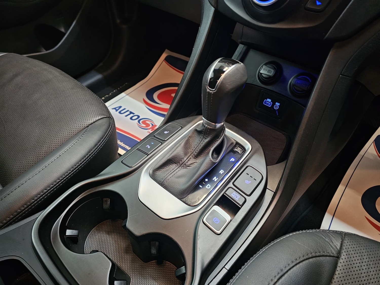 Used Hyundai Santa Fe 2015 for sale - 77168384: Photo 18