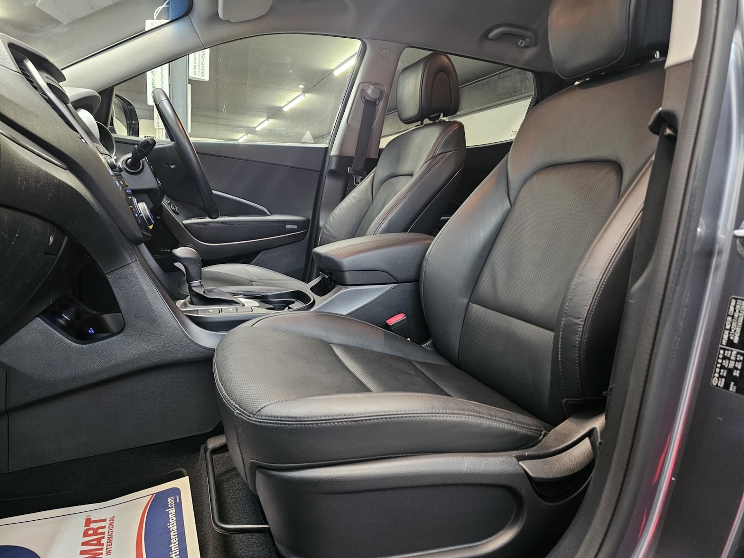 Used Hyundai Santa Fe 2015 for sale - 77168384: Photo 23