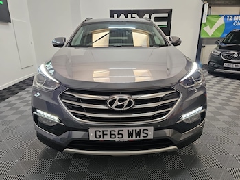 Used Hyundai Santa Fe 2015 for sale - 77168384: Photo