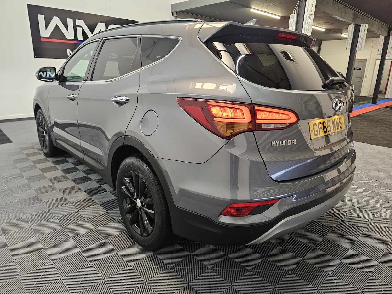 Used Hyundai Santa Fe 2015 for sale - 77168384: Photo 6