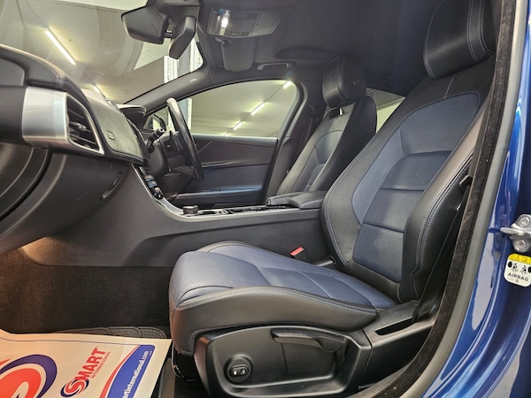 Used Jaguar XE 2016 for sale - 75689541: Photo 28