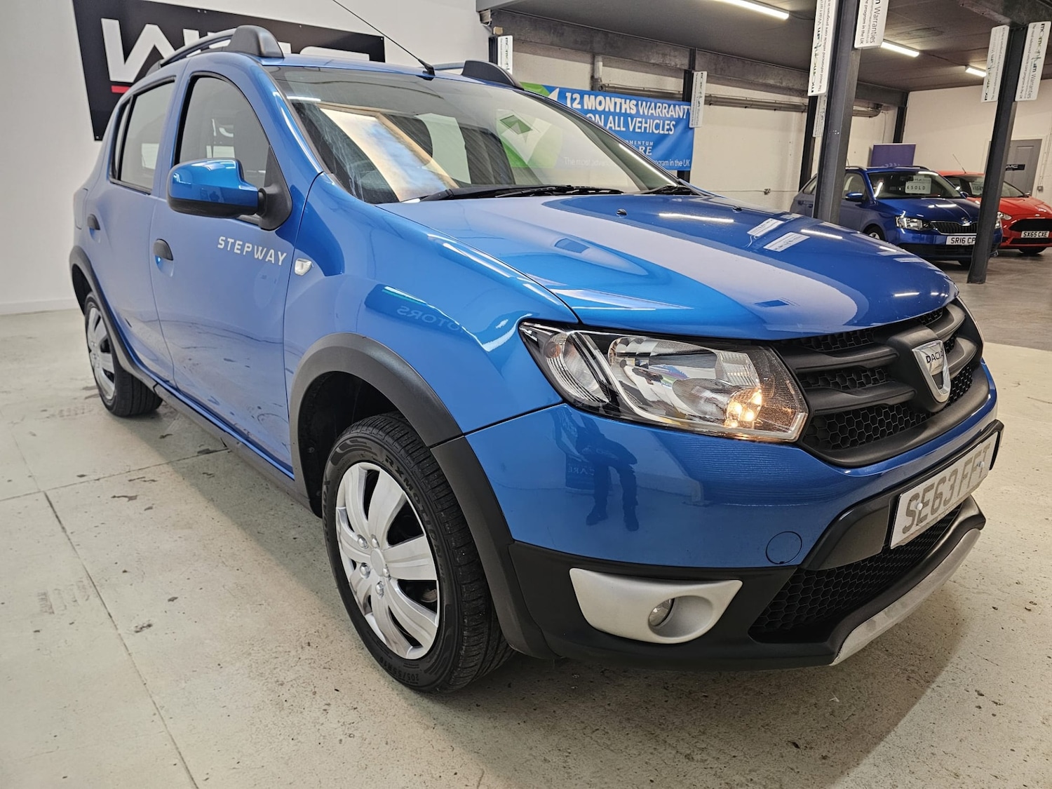 Used Dacia Sandero Stepway 2013 for sale - 76919441: Photo 2
