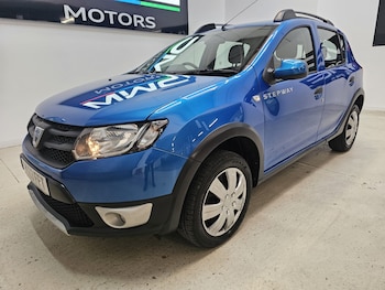 Used Dacia Sandero Stepway 2013 for sale - 76919441: Photo