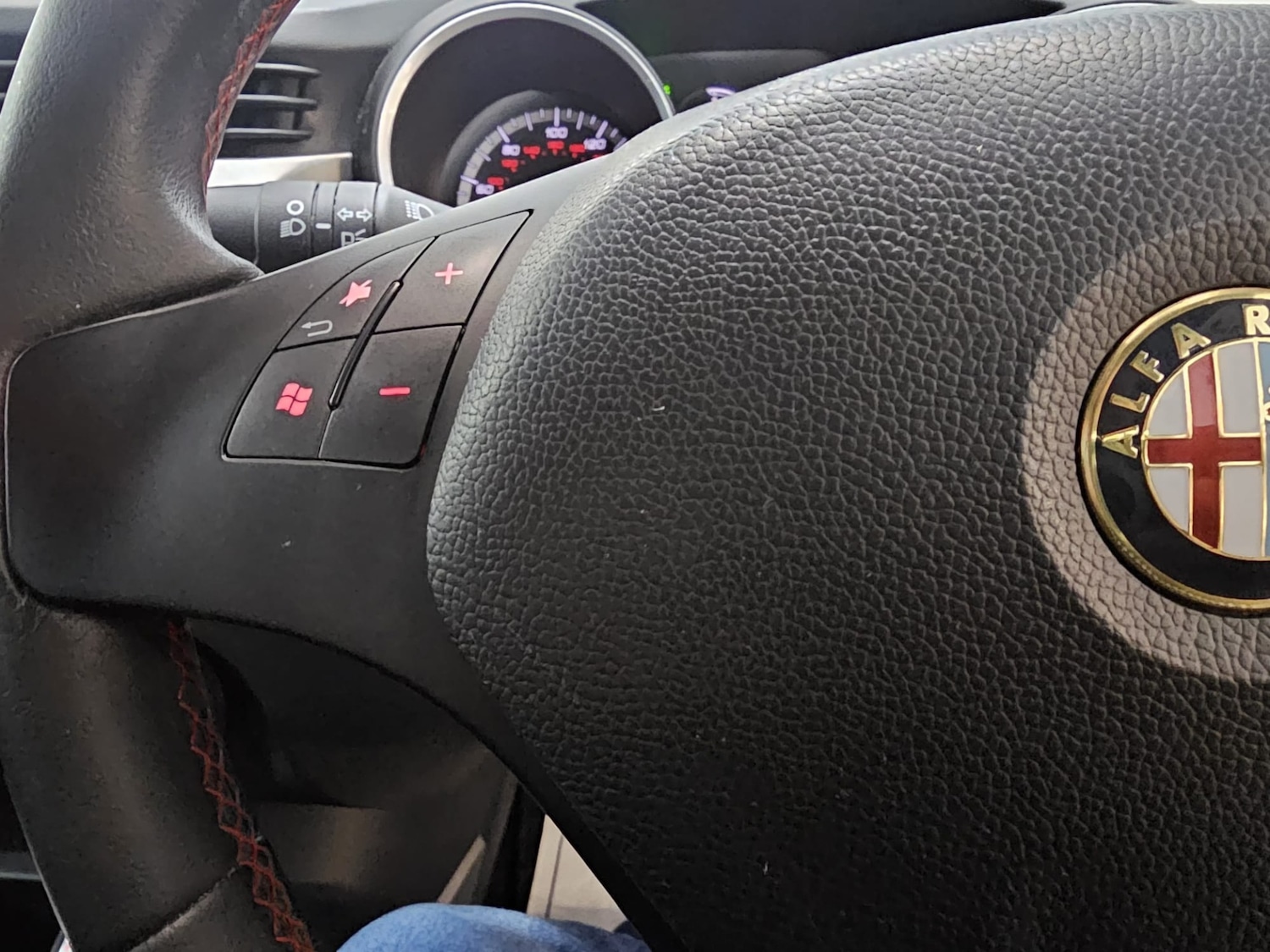 Used Alfa Romeo Giulietta 2013 for sale - 77261255: Photo 12