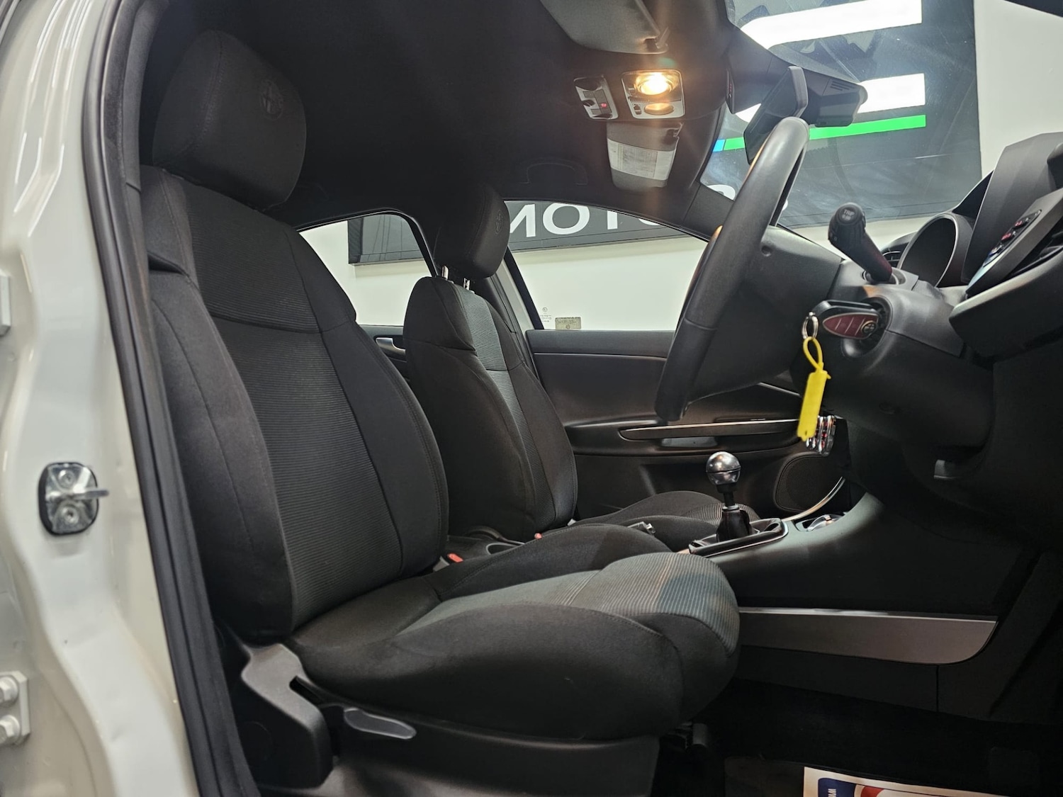 Used Alfa Romeo Giulietta 2013 for sale - 77261255: Photo 19