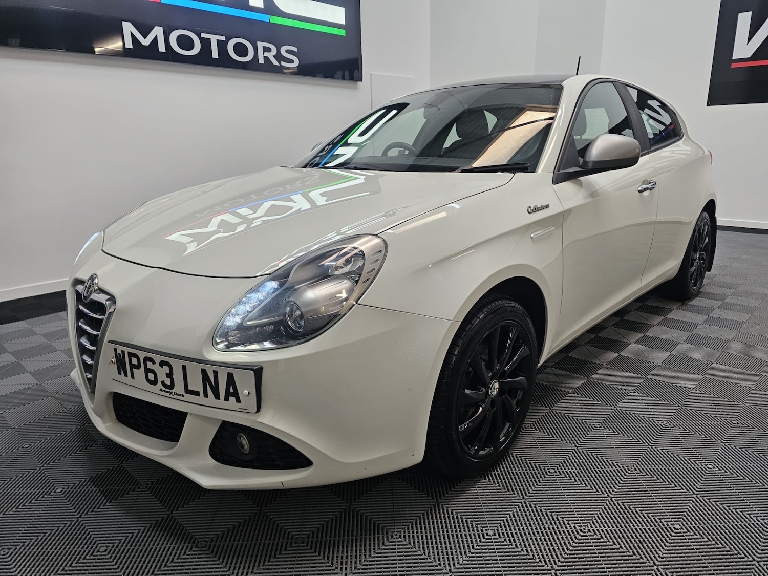 Used Alfa Romeo Giulietta 2013 for sale - 77261255: Photo 4