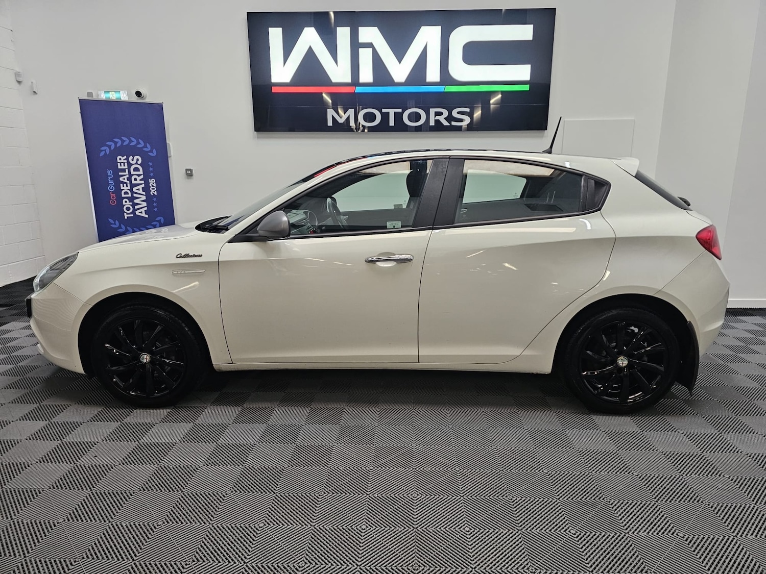 Used Alfa Romeo Giulietta 2013 for sale - 77261255: Photo 5