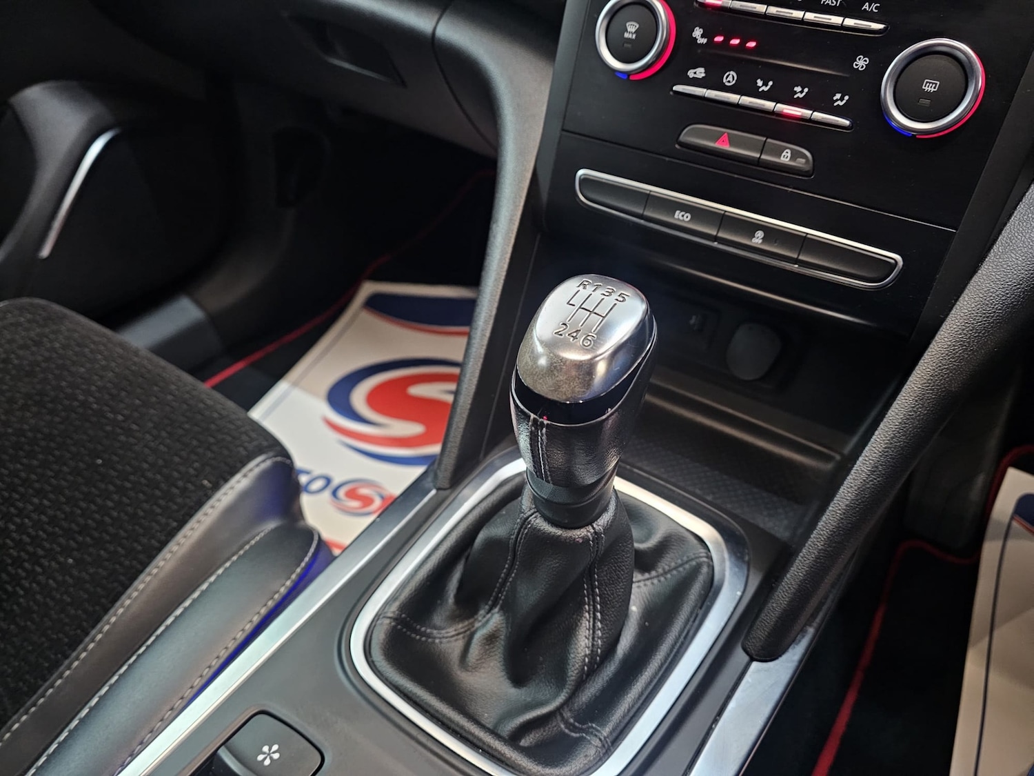 Used Renault Megane 2016 for sale - 77364802: Photo 19