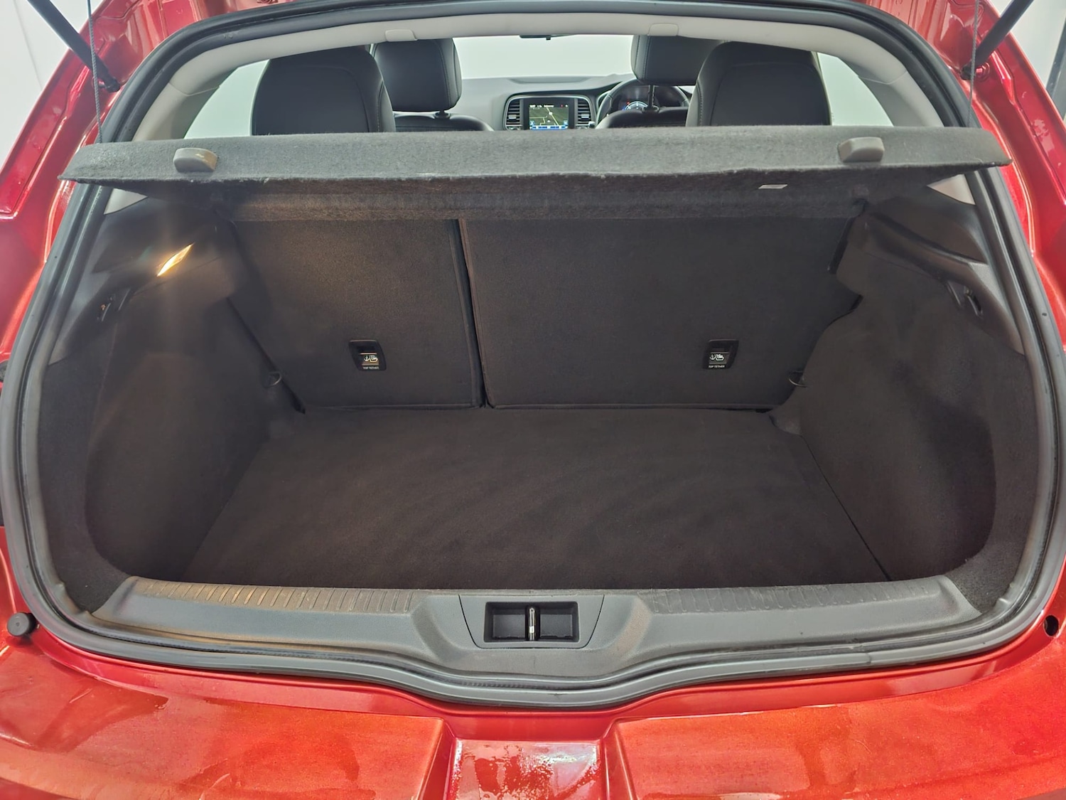 Used Renault Megane 2016 for sale - 77364802: Photo 27