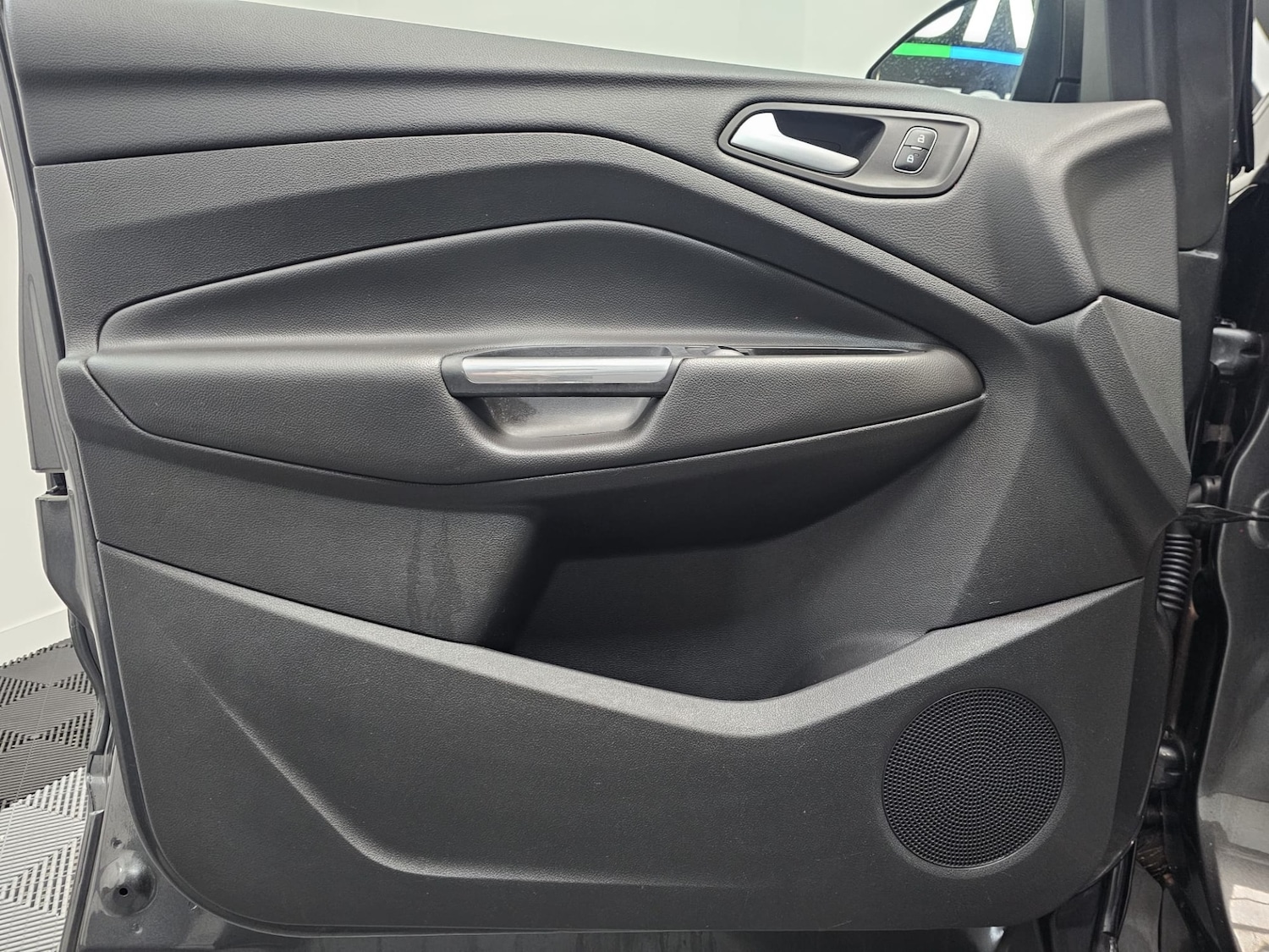 Used Ford Kuga 2018 for sale - 77602030: Photo 21