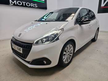Used Peugeot 208 2017 for sale - 74343309: Photo