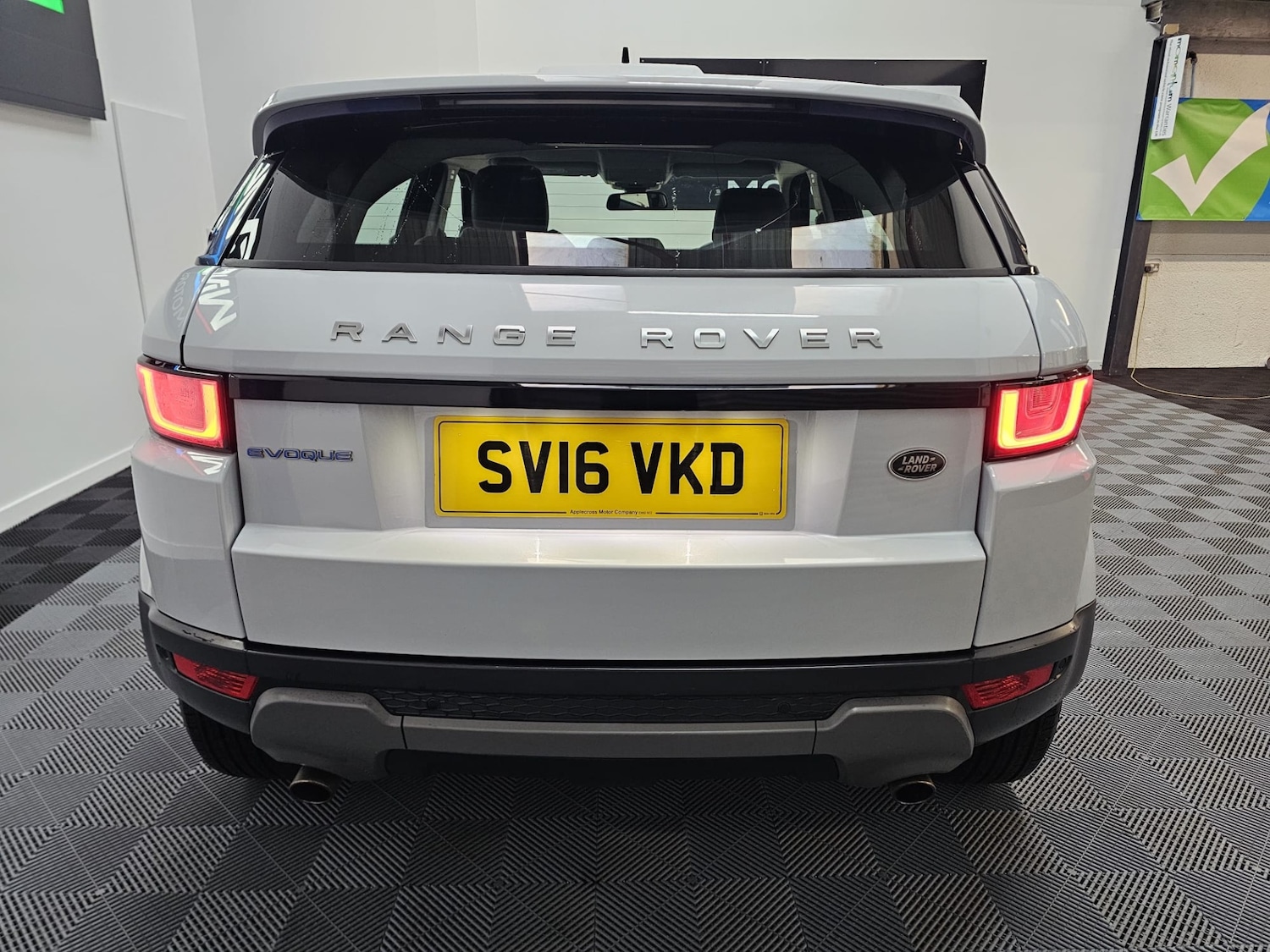 Used Land Rover Range Rover Evoque 2016 for sale - 77678743: Photo 6