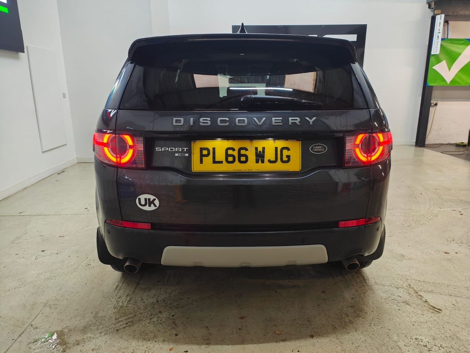 Used Land Rover Discovery Sport 2017 for sale - 76453871: Photo 6