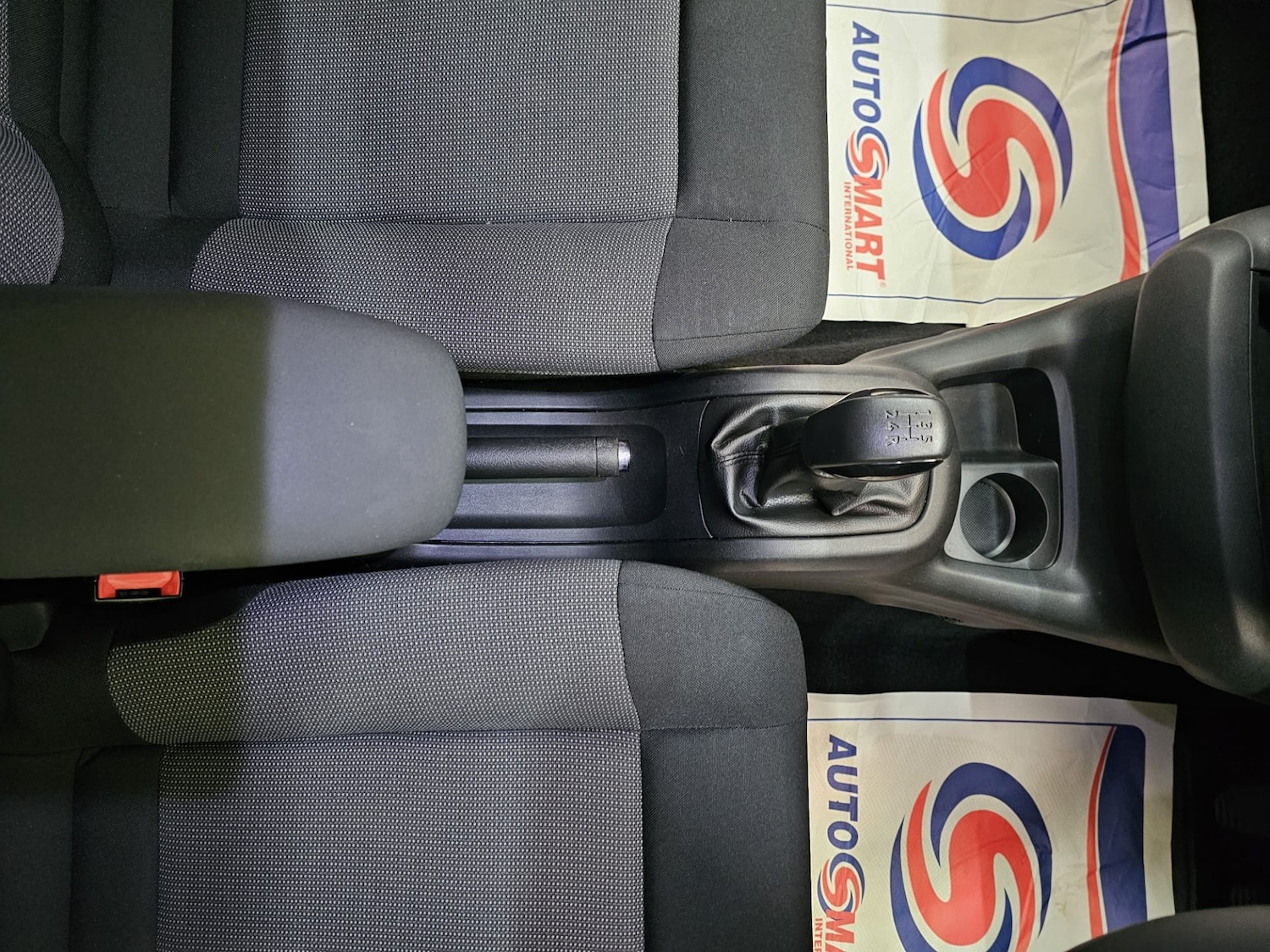 Used Citroen C4 Cactus 2016 for sale - 76319478: Photo 23