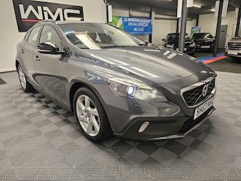 Used Volvo V40 2013 for sale - 78733656: Photo