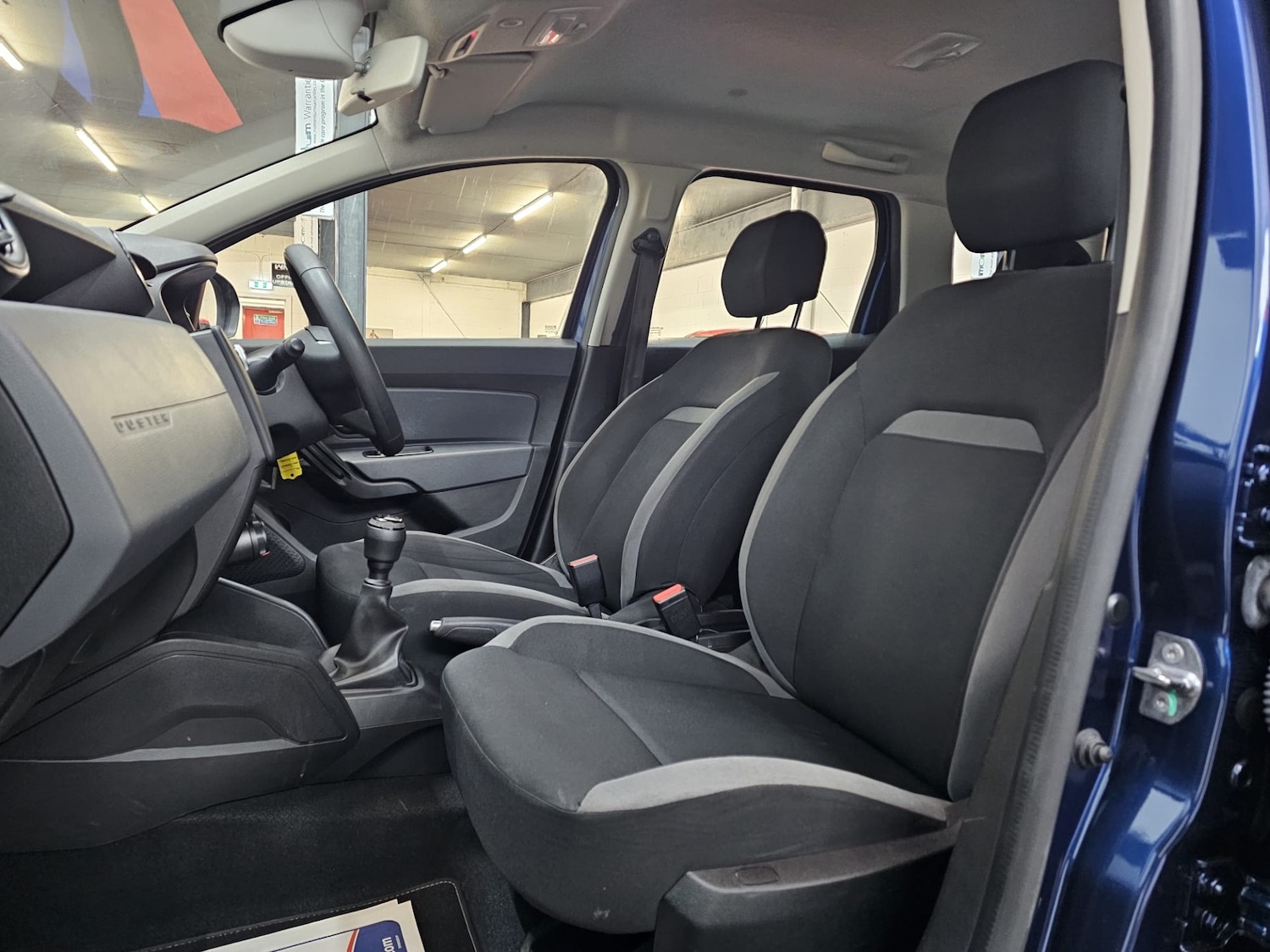 Used Dacia Duster 2018 for sale - 77210079: Photo 23