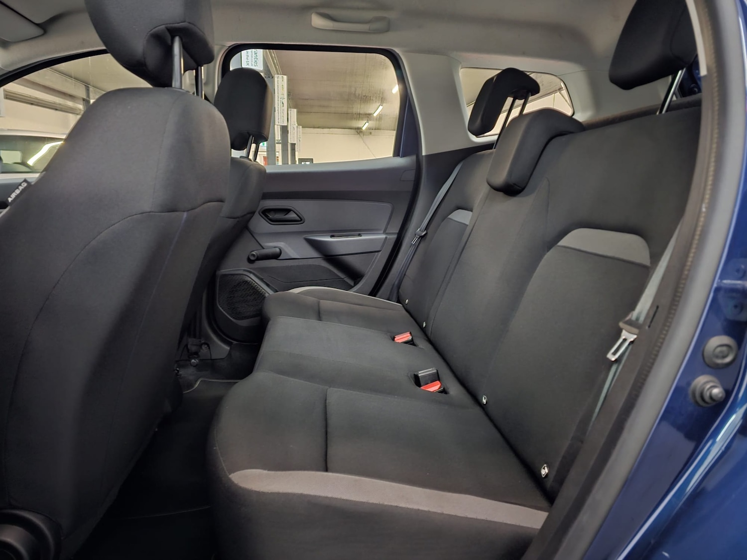 Used Dacia Duster 2018 for sale - 77210079: Photo 25