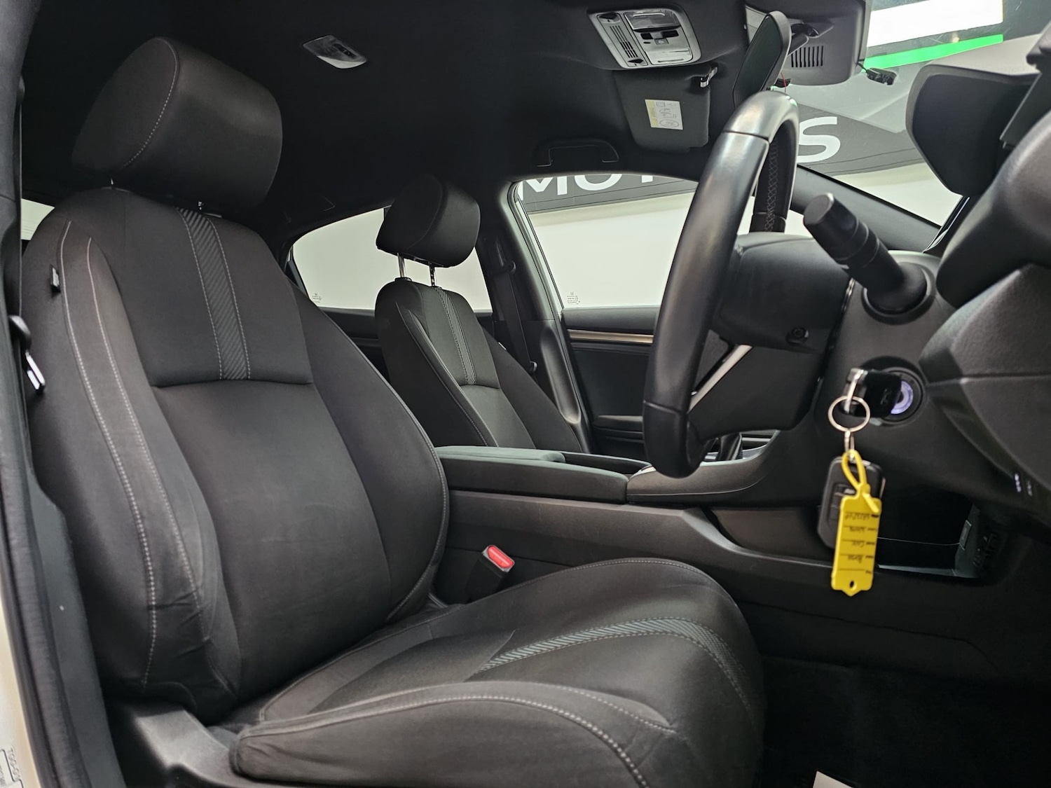 Used Honda Civic 2017 for sale - 77364788: Photo 24