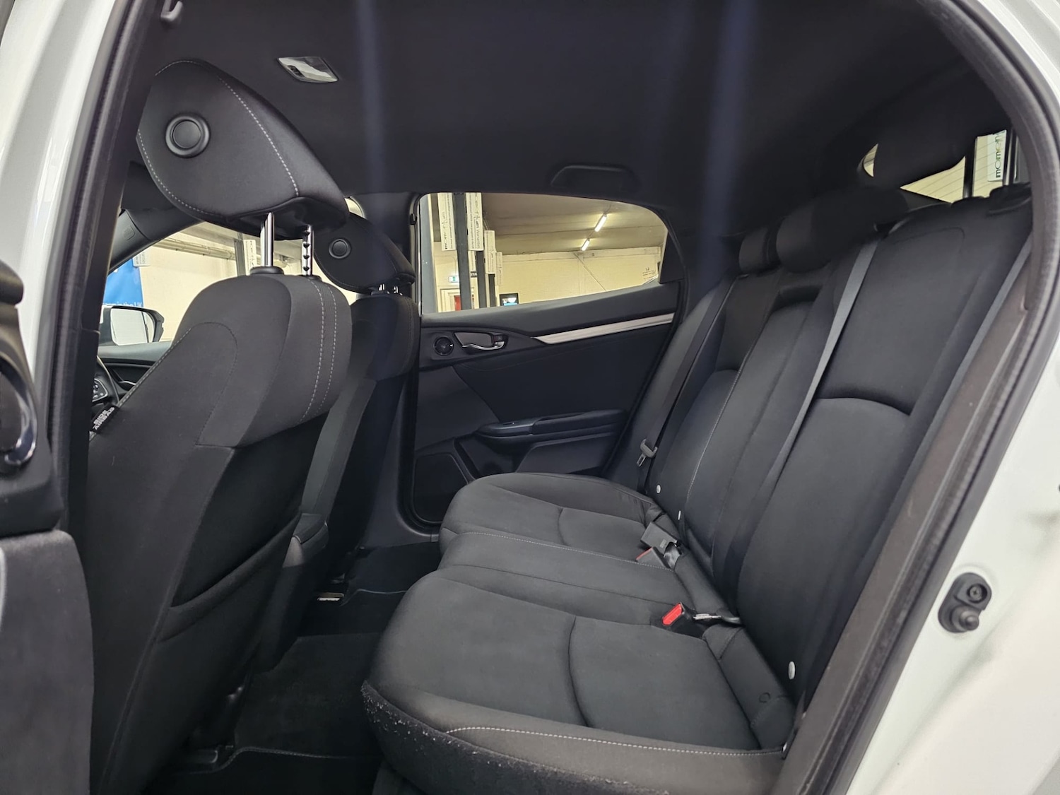 Used Honda Civic 2017 for sale - 77364788: Photo 27