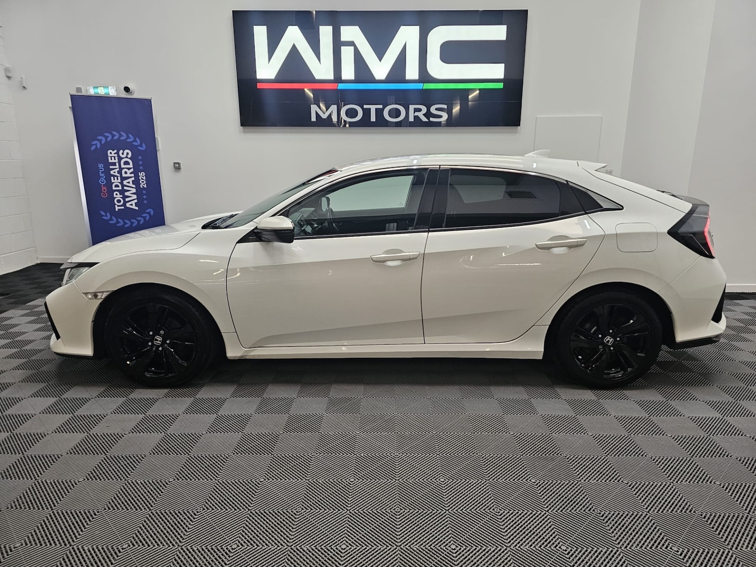 Used Honda Civic 2017 for sale - 77364788: Photo 5