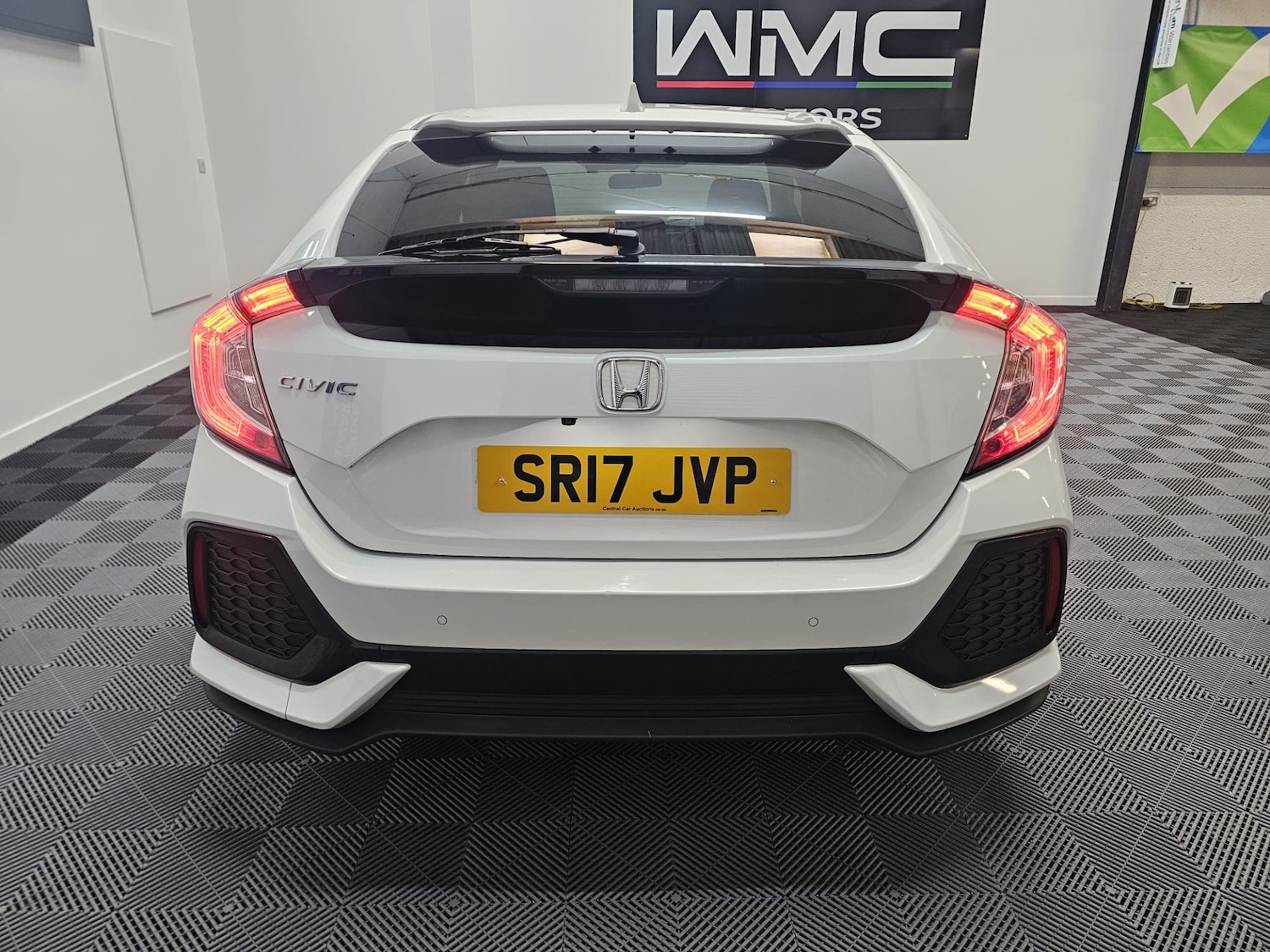 Used Honda Civic 2017 for sale - 77364788: Photo 7