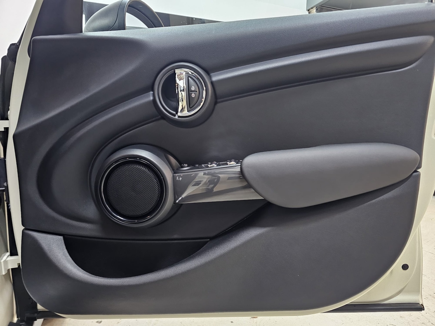 Used MINI Hatch 2015 for sale - 76918202: Photo 21