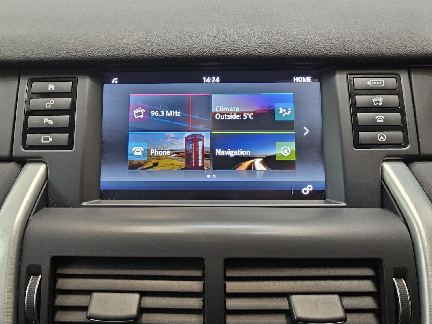 Used Land Rover Discovery Sport 2015 for sale - 77501247: Photo 15