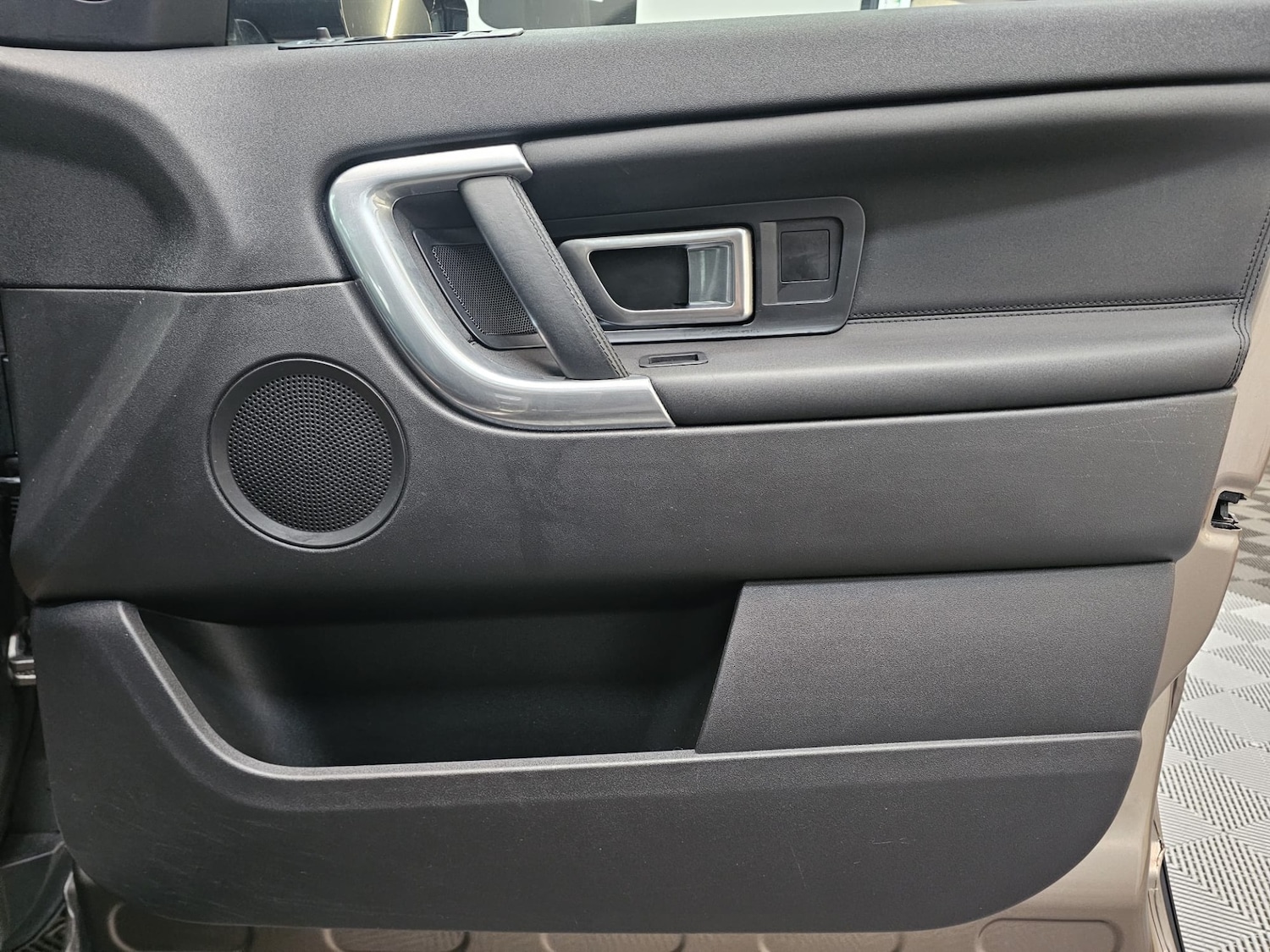 Used Land Rover Discovery Sport 2015 for sale - 77501247: Photo 21