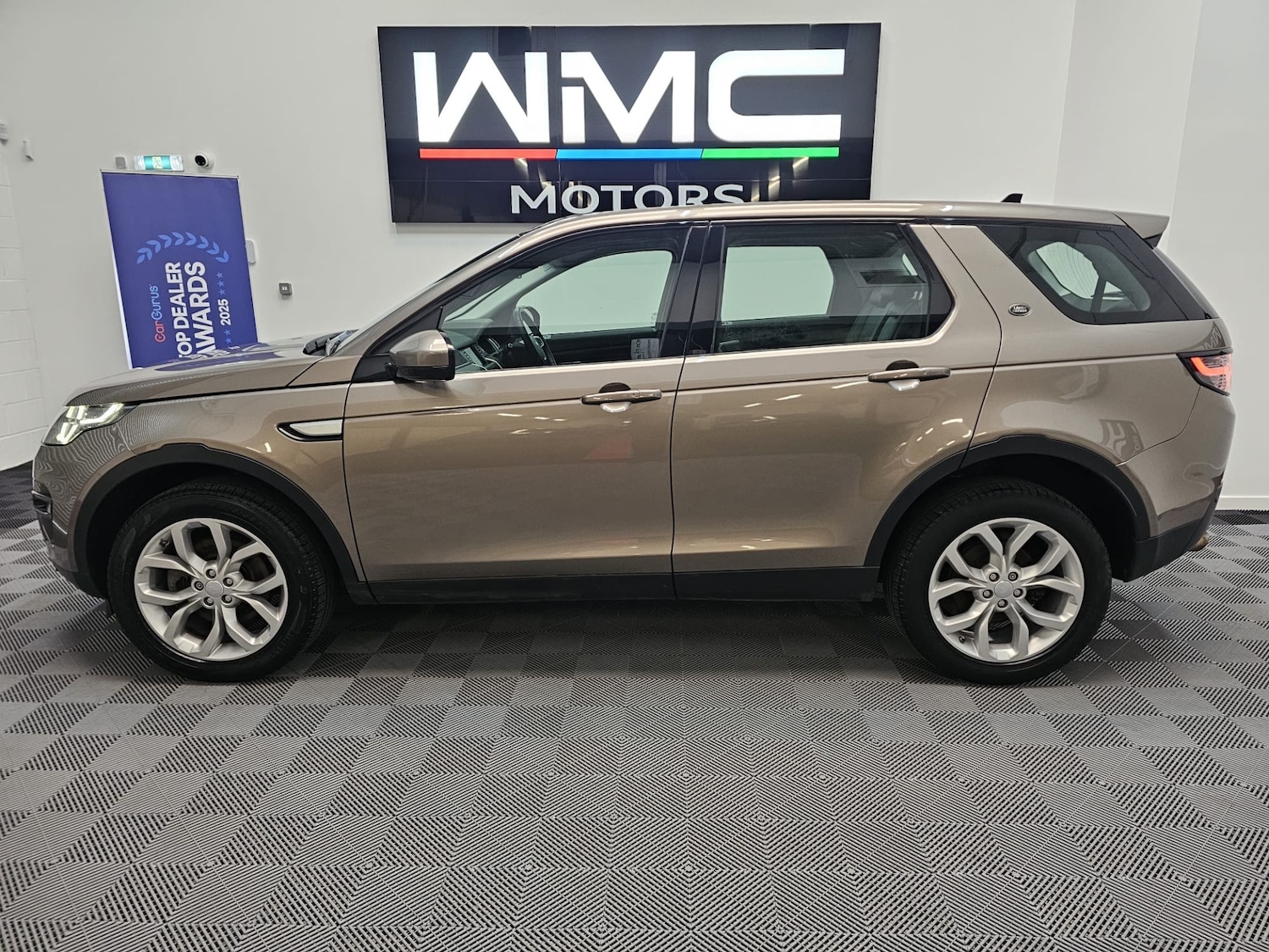 Used Land Rover Discovery Sport 2015 for sale - 77501247: Photo 5