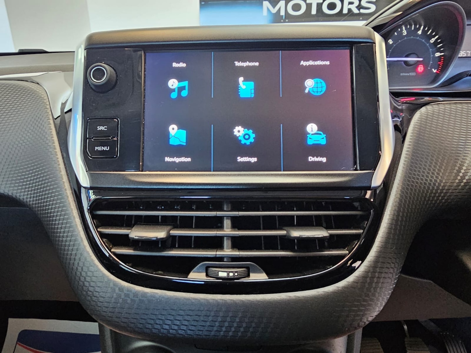 Used Peugeot 2008 2017 for sale - 76494109: Photo 18