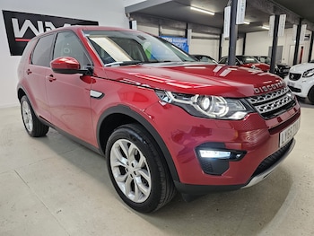 Used Land Rover Discovery Sport 2015 for sale - 75438189: Photo