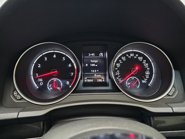 Used Volkswagen Scirocco 2015 for sale - 76221899: Photo 13